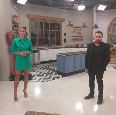 Dr. Ecz. Mahmut Asker | Hayat Güzeldir | Özge Ulusoy